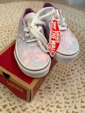 Vans Doheny Pastel Tie-Dye Low Top Sneakers - Pink & Light Blue